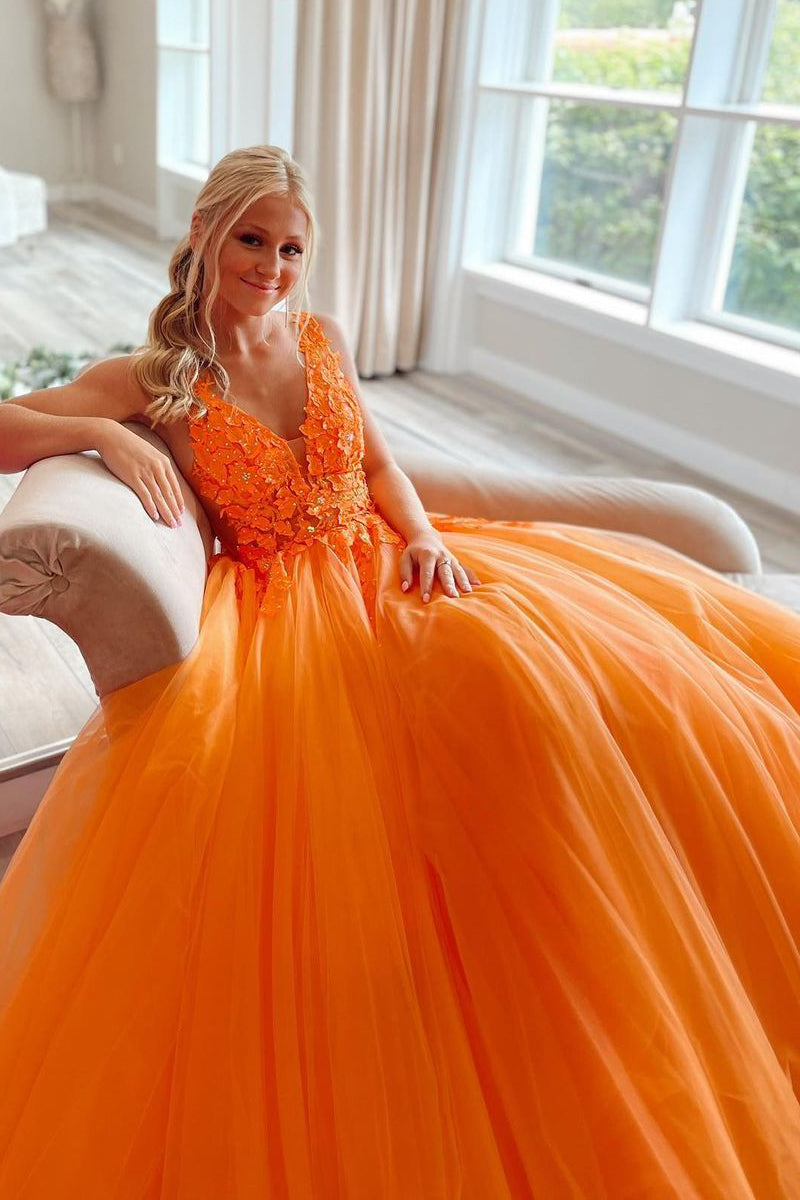 A-Line V-Neck Long Tulle Prom Dress with Appliques