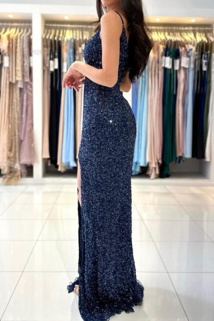 Vestido de noche largo azul oscuro con escote en V y tirantes finos con purpurina y abertura