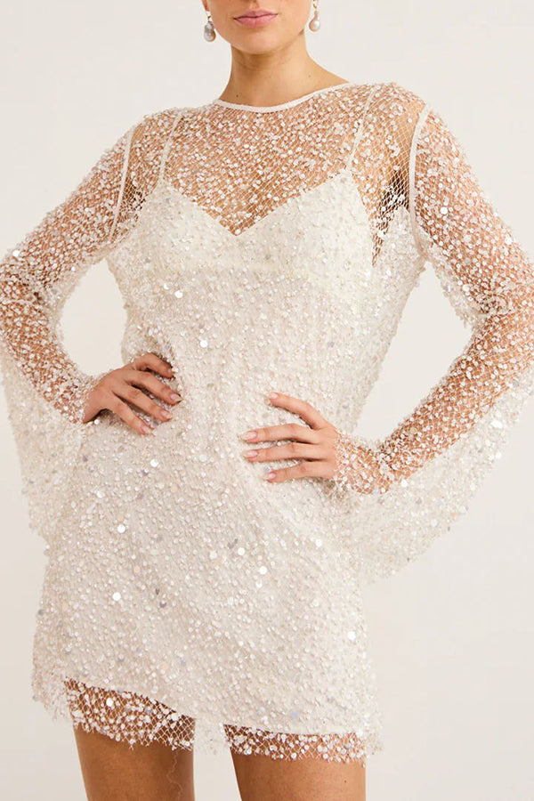 Minikleid aus glitzerndem und glänzendem Pailletten- und Perlenstoff mit separatem Unterkleid