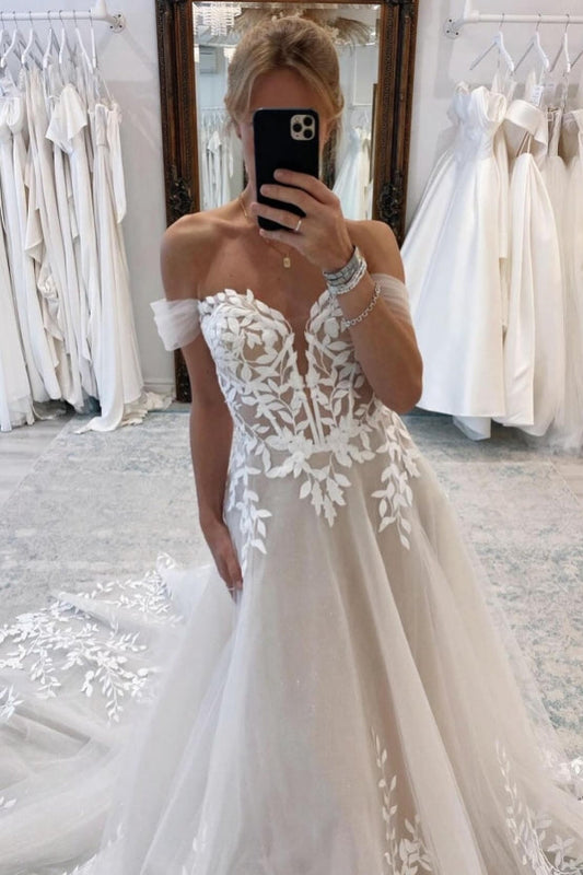Elegantes langes A-Linien-Brautkleid mit schulterfreiem V-Ausschnitt und Applikationen
