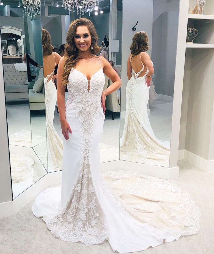 Rückenfreies Designer-Brautkleid mit Spaghettiträgern