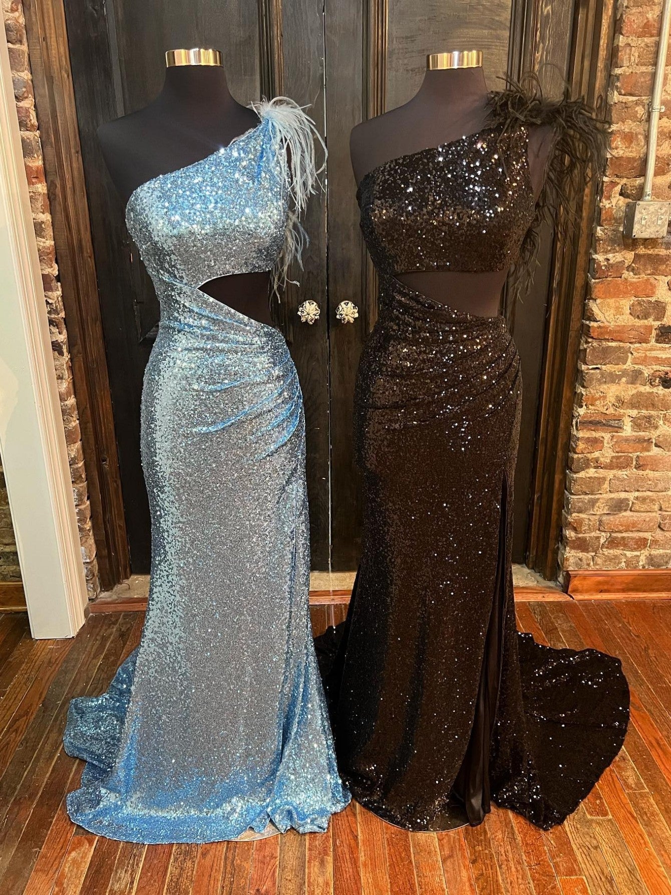 Vestido de fiesta de sirena negro único y brillante con un solo hombro