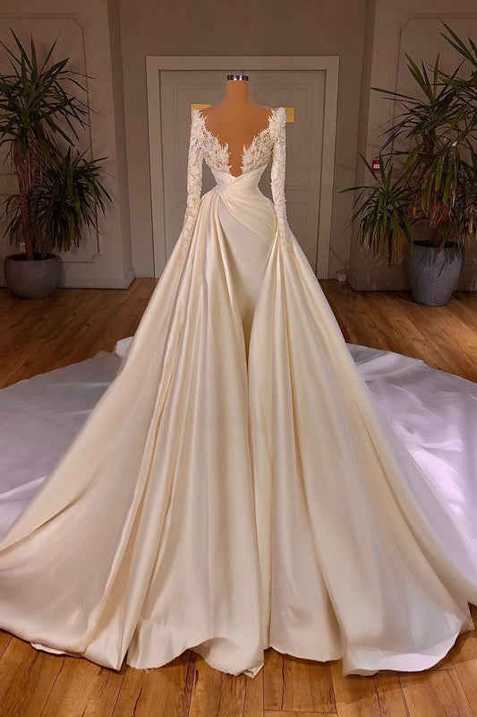 Elegantes langes Brautkleid in A-Linie mit Kathedrale und V-Ausschnitt und langen Ärmeln