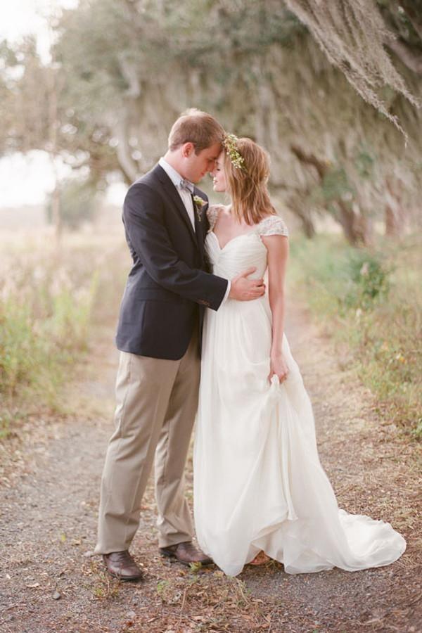 Elegant Cap Sleeve Long Chiffon Sweetheart Wedding Dress