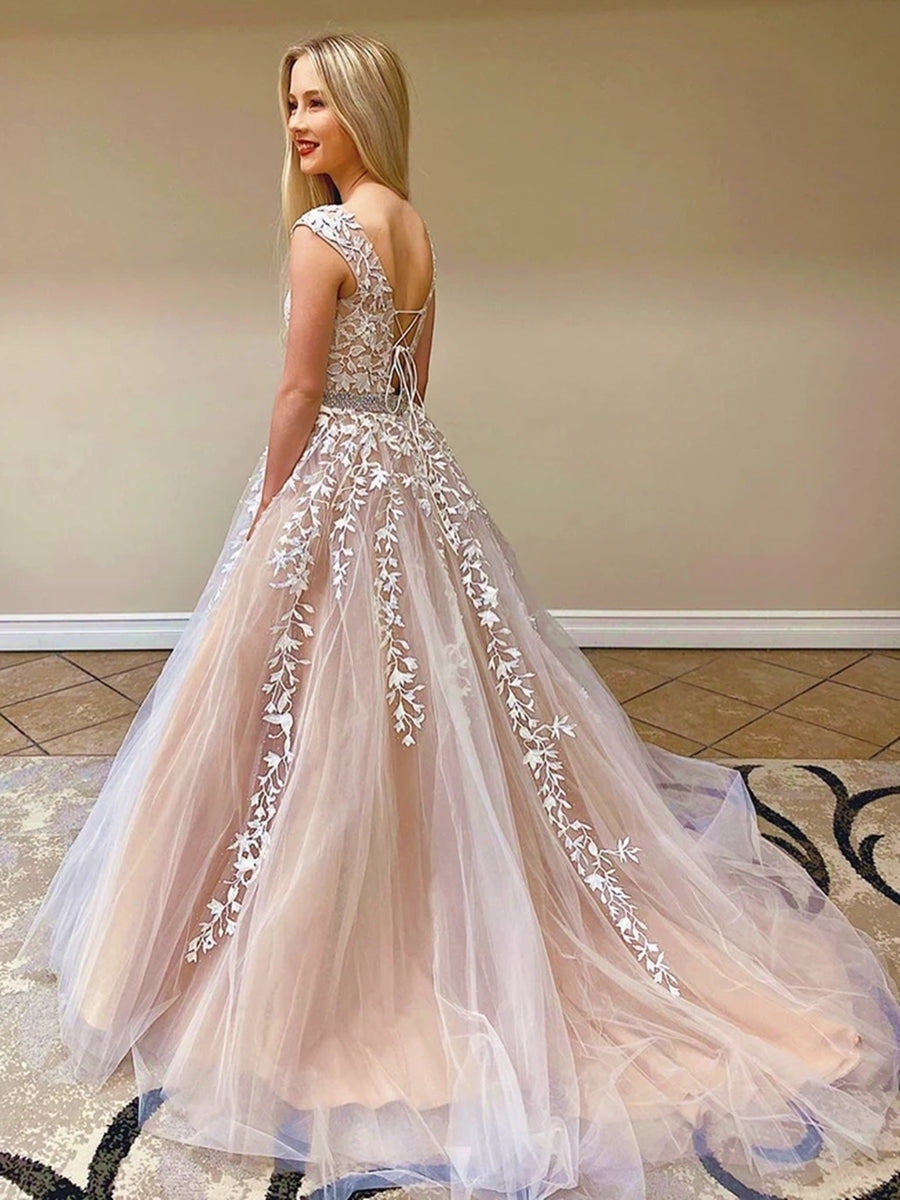 Elegante vestido de fiesta formal largo de tul con encaje, cuello redondo y espalda descubierta