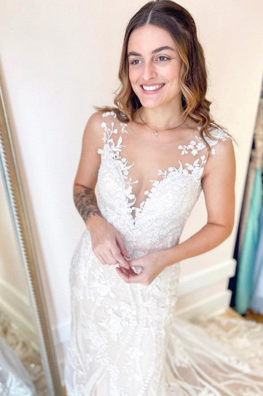 Elegantes, langes, rückenfreies Brautkleid im Meerjungfrau-Stil mit Bateau-Applikationen und Spitze