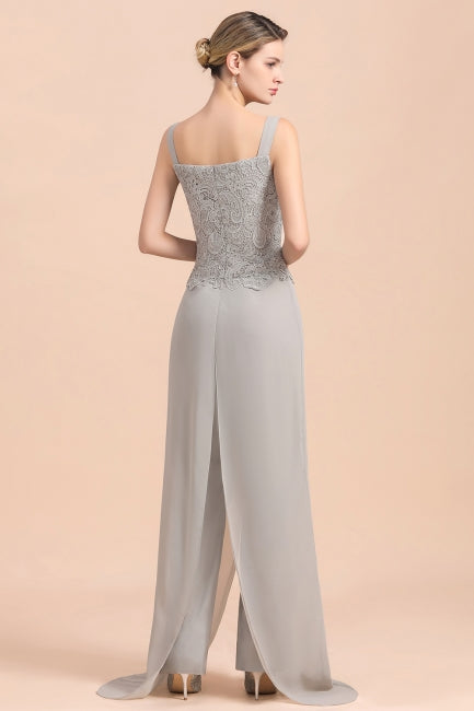 Elegante mono de gasa con top de encaje plateado para madre de la novia en línea con capa cruzada