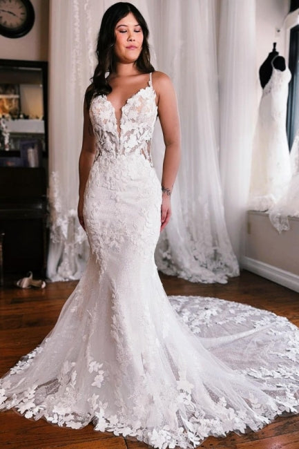 Elegantes ärmelloses Meerjungfrau-Brautkleid aus Spitze mit Spaghettiträgern