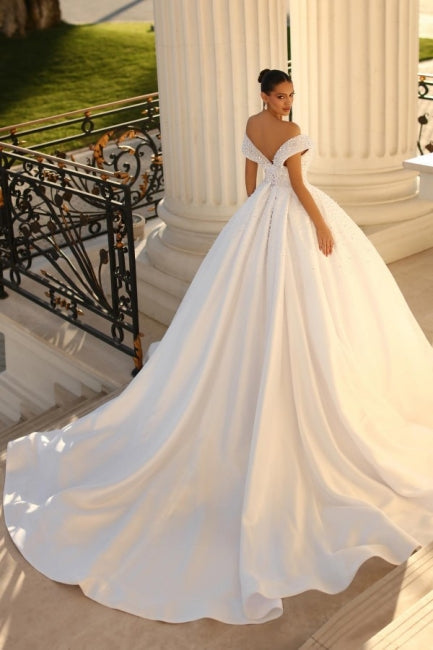 Elegantes Herzausschnitt Flügelärmel Ballkleid Satin Brautkleid Pailletten