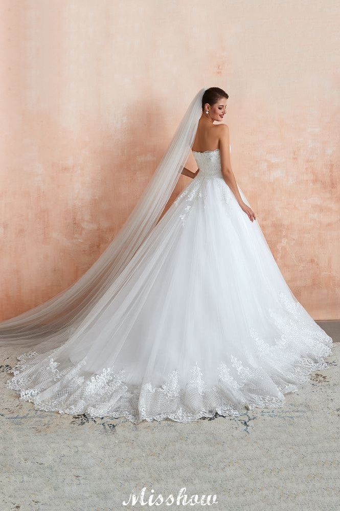 Elegantes weißes Brautkleid mit Herzausschnitt | Schlichtes A-Linien-Ballkleid aus Tüll