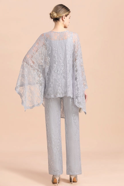 Elegante mono plateado con apliques de escote en V para madre de la novia con envolturas de encaje