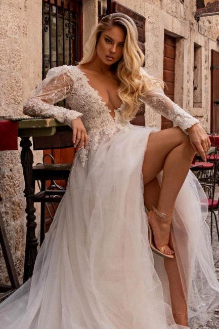Elegante Brautkleider mit V-Ausschnitt und langen Ärmeln aus Aline-Spitze