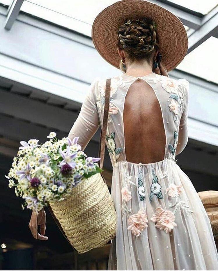 Vestido de fiesta elegante con bordado, corte A, espalda abierta, manga larga y brillante