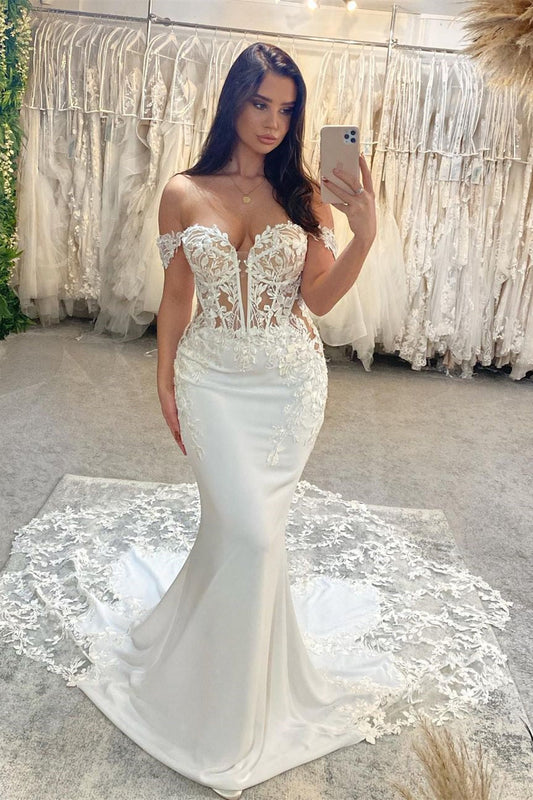 Exquisites bodenlanges, ärmelloses, schulterfreies Meerjungfrau-Brautkleid aus Spitze