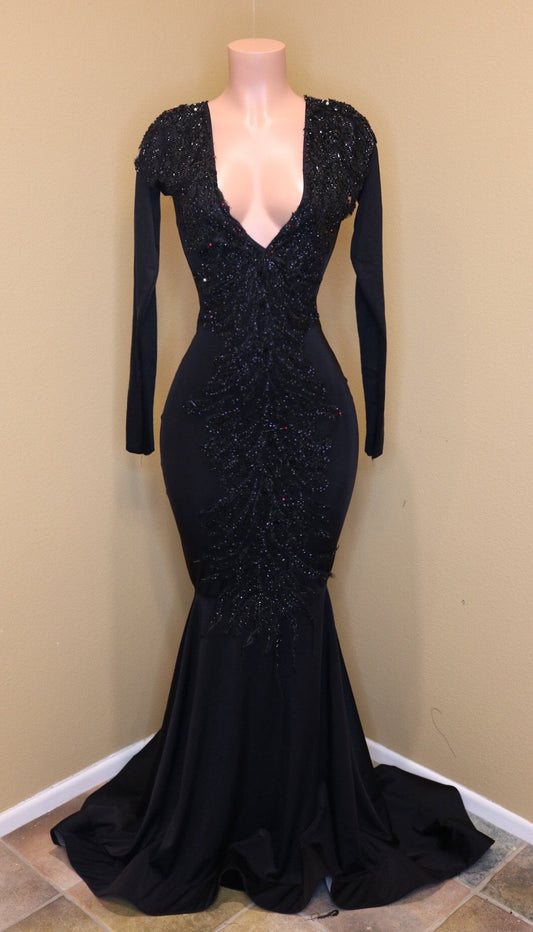 Exquisites langes schwarzes Ballkleid im Meerjungfrauenstil mit V-Ausschnitt und Pailletten