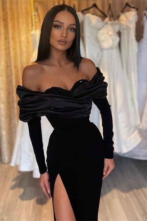 Vestido de fiesta de sirena negro elegante sin tirantes con mangas largas y abertura elegante