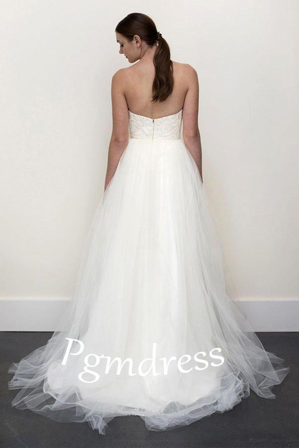 Bodenlanges A-Linien-Brautkleid aus Chiffon mit schulterfreiem Rücken