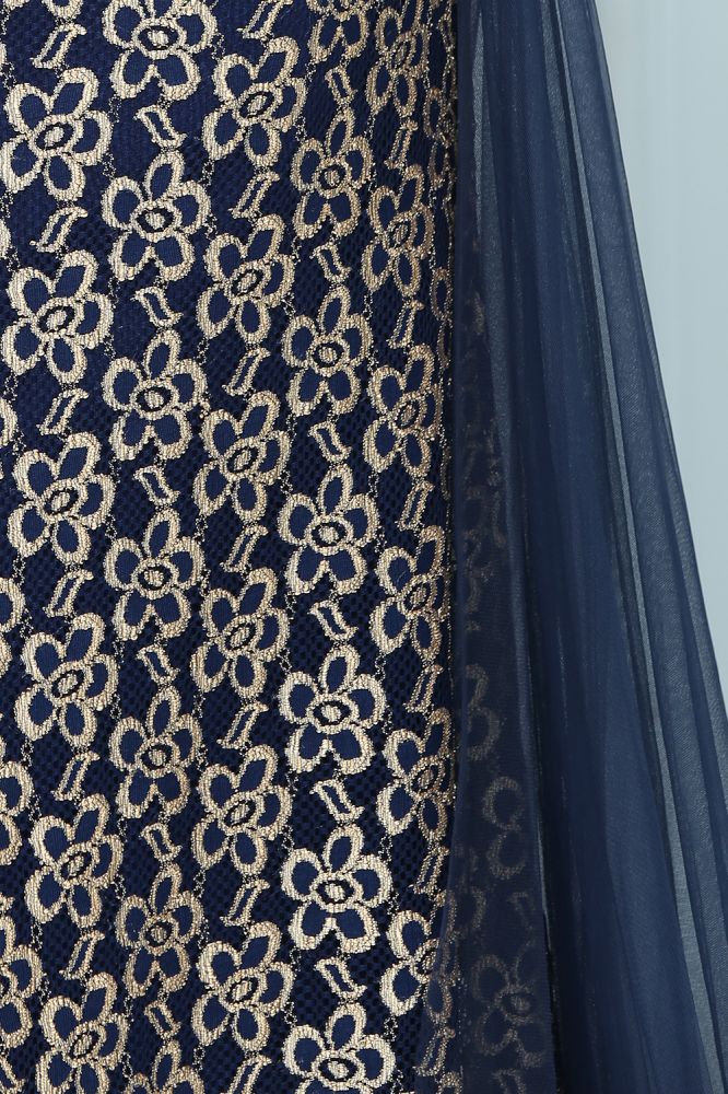 Vestidos de fiesta de encaje con corte sirena dorado, sin mangas y hasta el suelo