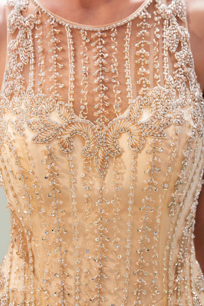 Glitzerndes ärmelloses Perlenbesetztes goldenes Abendkleid mit Rundhalsausschnitt und Meerjungfrau-Partykleid