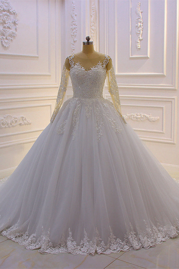Wunderschönes langes A-Linien-Brautkleid in Bateau-Form mit Perlen, Tüllapplikationen und Spitze und Ärmeln