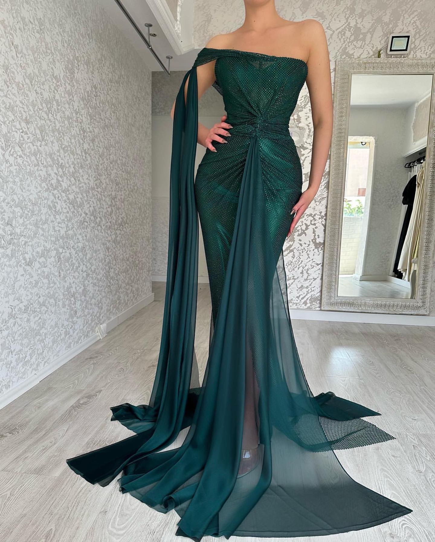 Gorgeous Long Dark Green Mermaid Sleeveless Prom Dresses With Slit