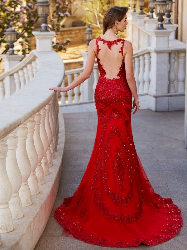 Hermosos vestidos de fiesta de tul con apliques y cuello transparente de sirena sin mangas