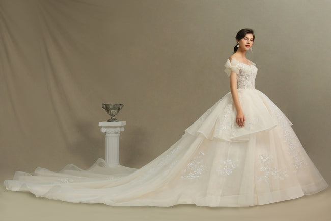 Wunderschöne Brautkleider Prinzessin