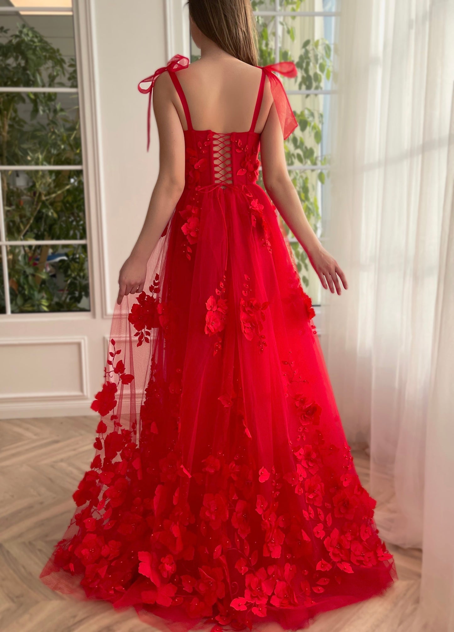 Vestido de fiesta largo con encaje escarlata, corte A, flores 3D y abertura