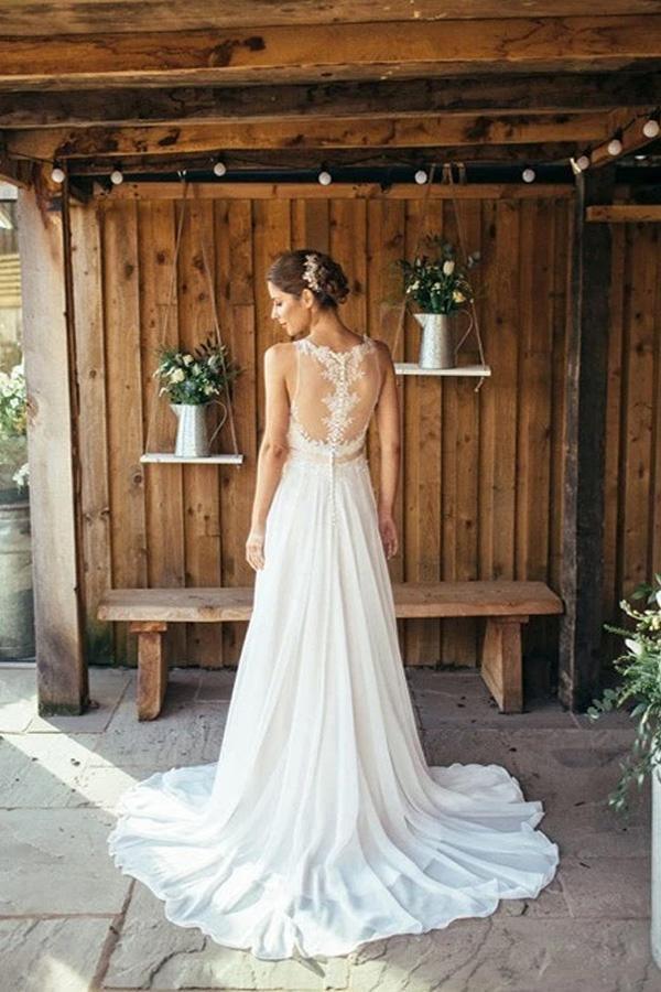Ivory Beach Wedding Dress Lace Boho Bridal Gown With Train