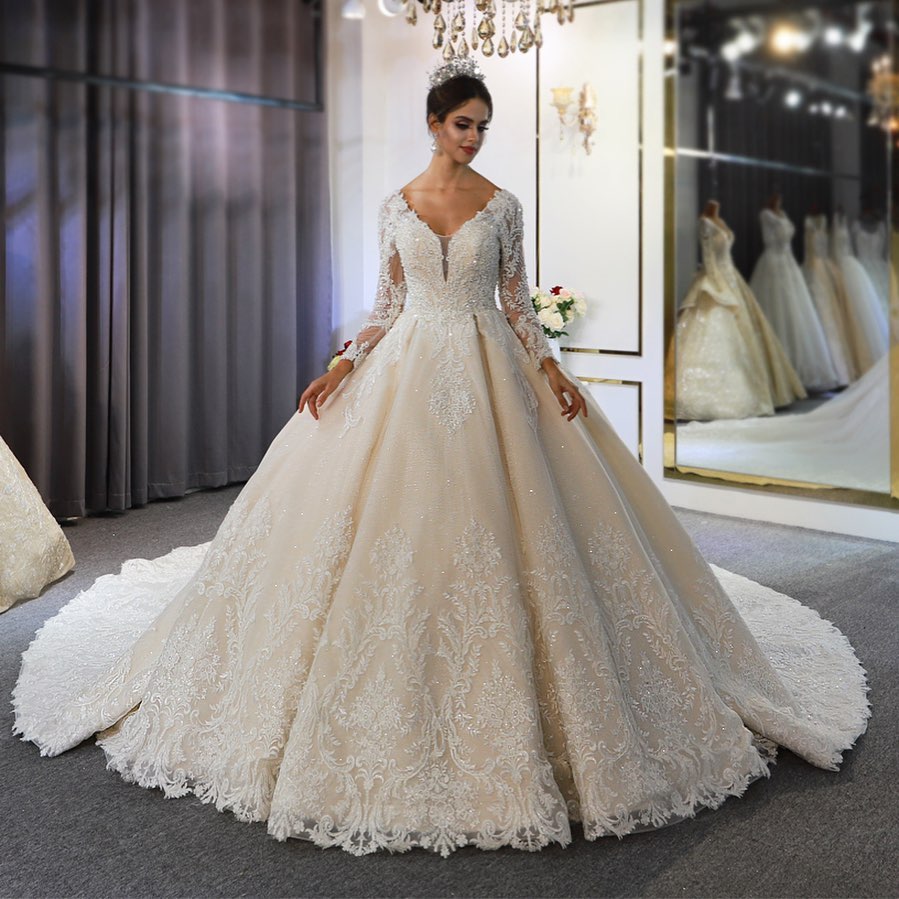 Long A-Line Sweetheart Backless Appliques Lace Sequins Wedding Dress with Sleeves