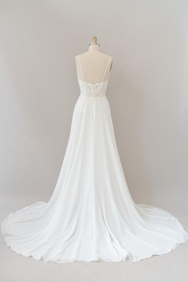 Langes A-Linien-Brautkleid aus Chiffon mit Herzausschnitt und Spaghettiträgern und Applikationen