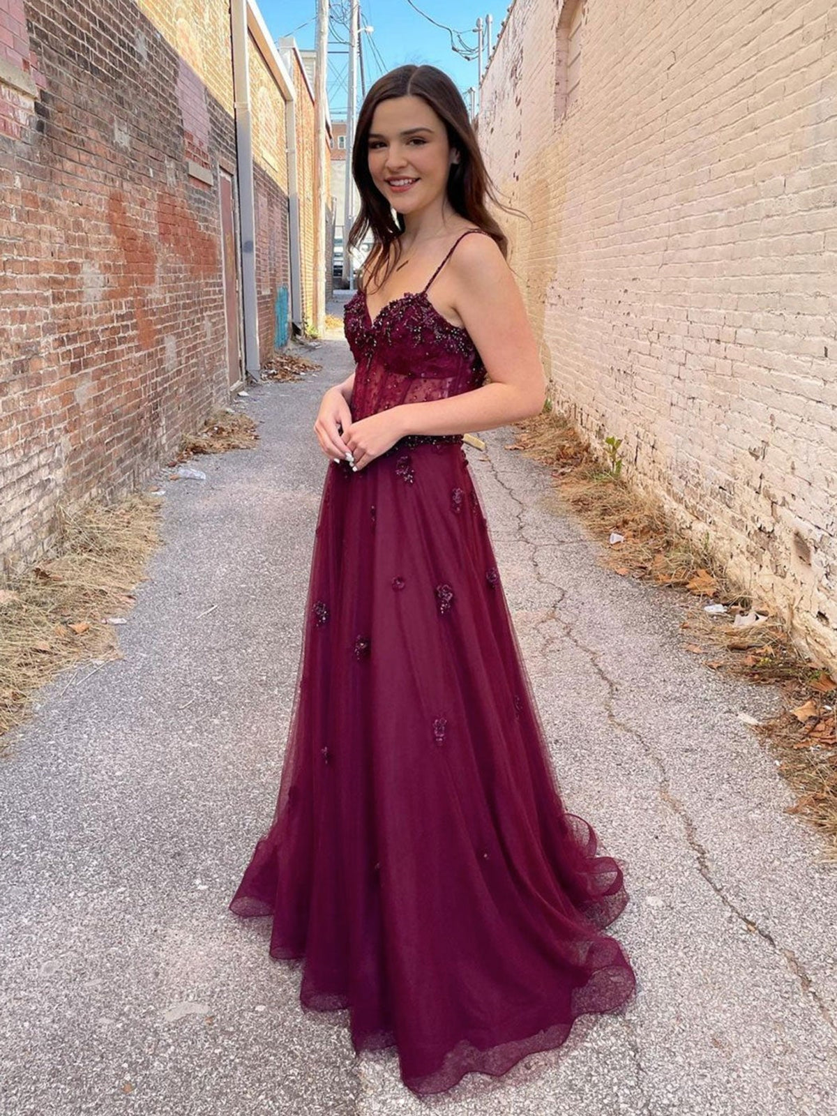 Vestido de fiesta largo de tul con escote en forma de A y espalda descubierta en color burdeos, vestidos formales de noche para graduación