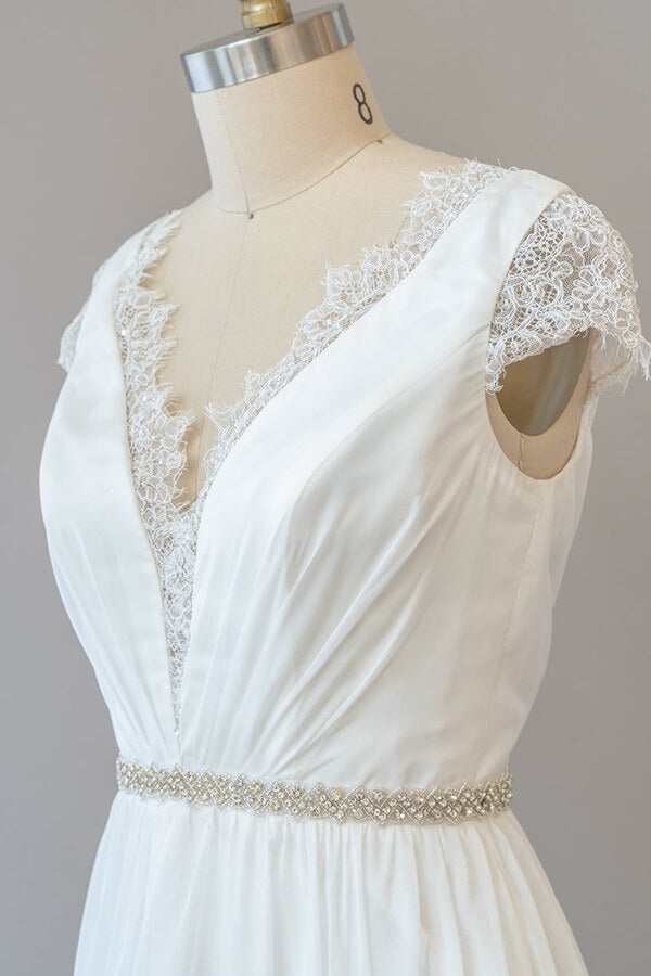 Vestido de novia largo de gasa con escote en V y encaje con mangas cortas