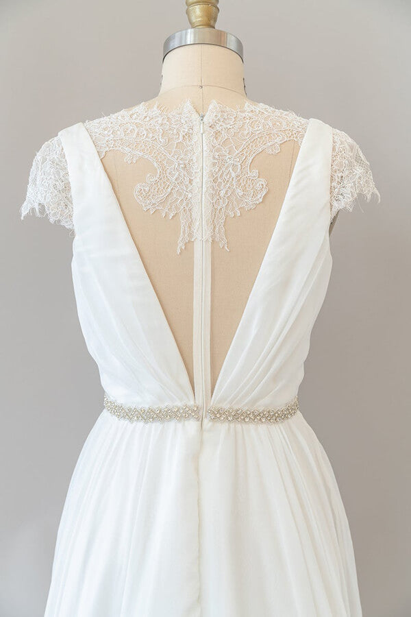 Vestido de novia largo de gasa con escote en V y encaje con mangas cortas