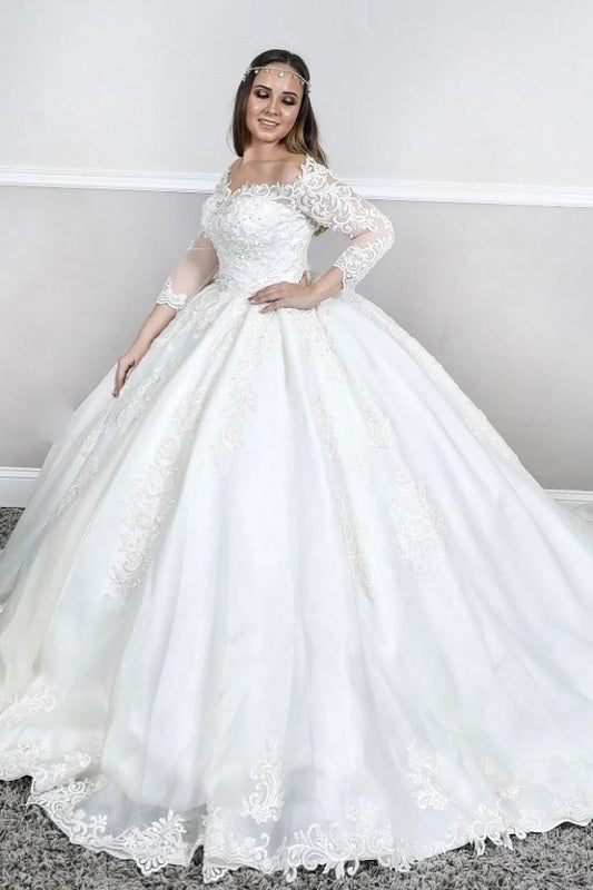 Langärmliges, bauschiges Prinzessinnen-Brautkleid mit Spitze und quadratischem Ausschnitt