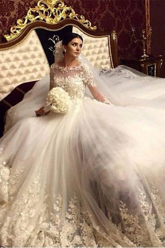 Modernes, elegantes Brautkleid mit atemberaubenden langen Ärmeln und Applikationen