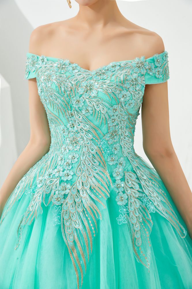 Modernes ärmelloses A-Linien-Ballkleid mit goldenen Applikationen, schulterfrei, Tüll, Partykleider