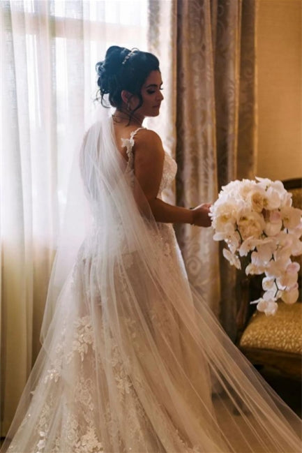 Modernes ärmelloses A-Linien-Brautkleid mit V-Ausschnitt und Spitze