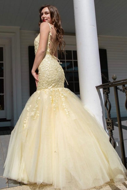 Vestidos de fiesta de sirena con escote cuadrado, tirantes finos, sin mangas y apliques nectarinos de encaje hasta el suelo