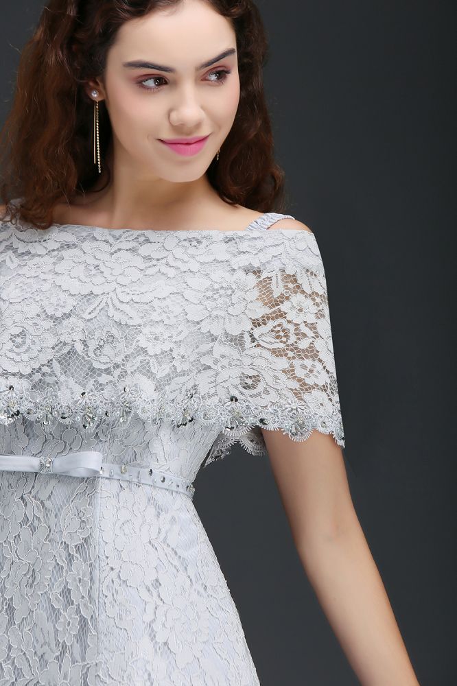 Vestidos de fiesta de encaje con hombros descubiertos y corte A hasta la rodilla