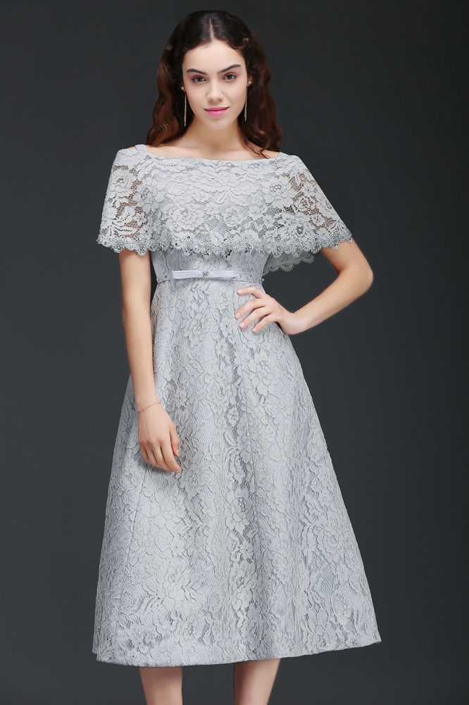 Vestidos de fiesta de encaje con hombros descubiertos y corte A hasta la rodilla