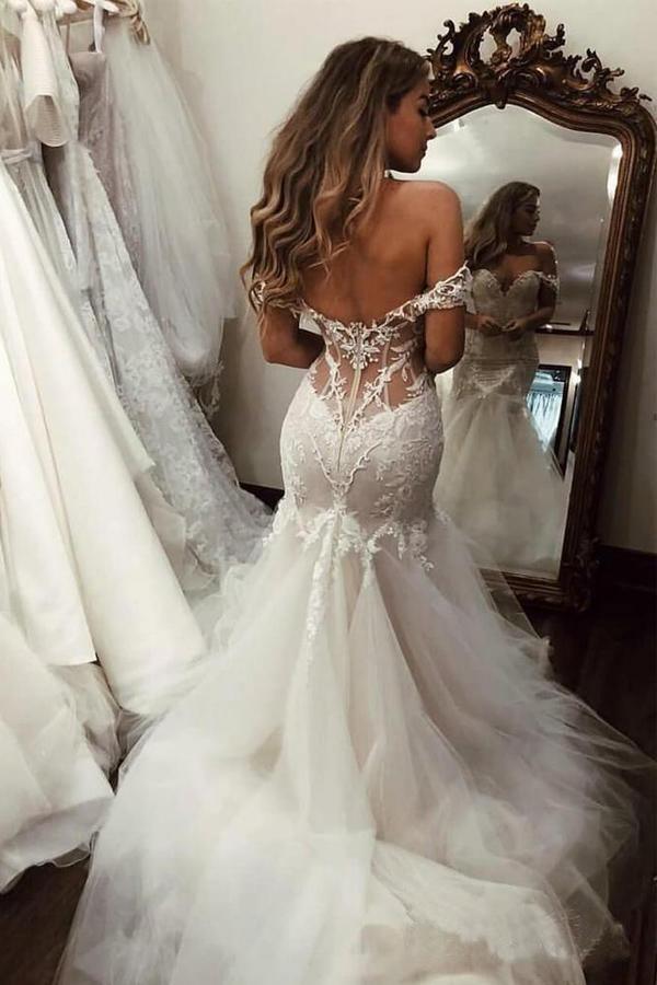 Vestidos de novia de sirena con hombros descubiertos