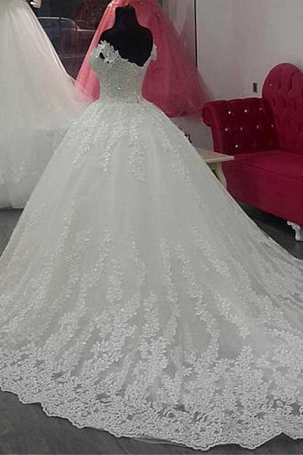 Ballkleid-Brautkleid mit schulterfreiem Ausschnitt und Spitzenapplikationen