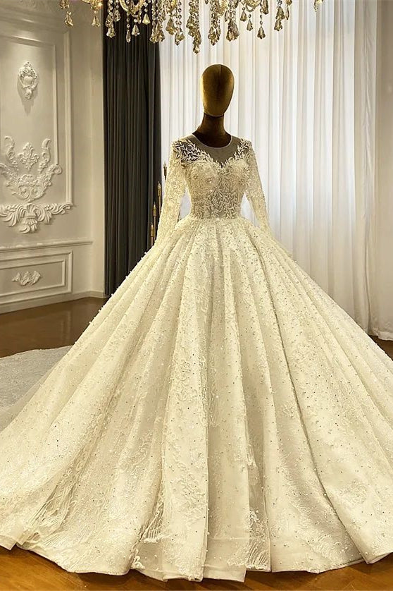 Elegantes Prinzessinnen-Brautkleid in A-Linie mit langen Ärmeln und Schleppe aus Spitze