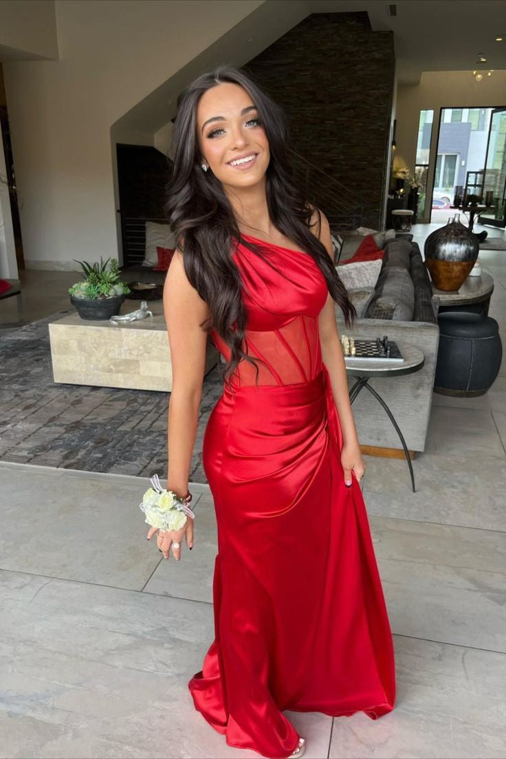 Vestido de fiesta largo de satén plisado con un solo hombro