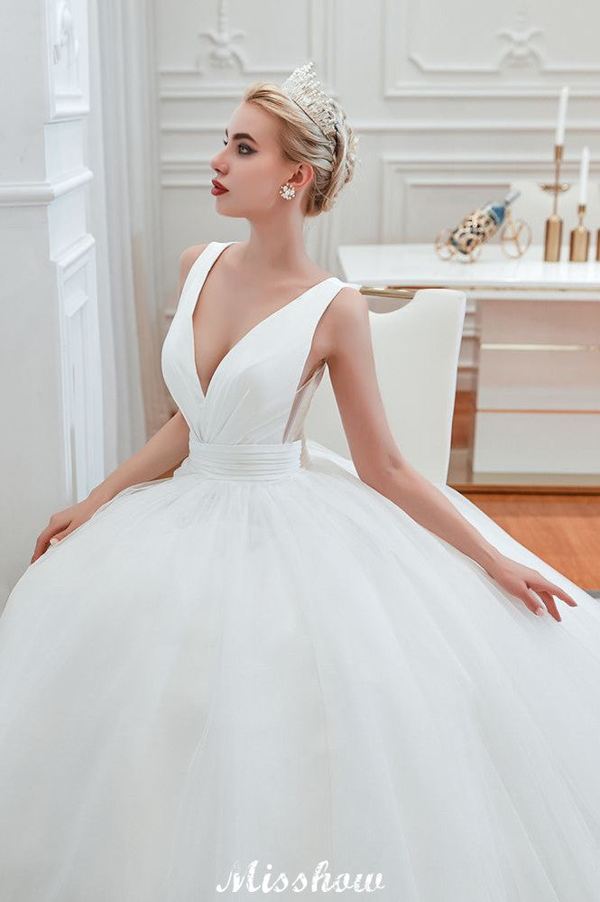 Sexy V-Neck Sleeveless Princess Spring Wedding Dress | White Low Back Bridal Gowns with Belt