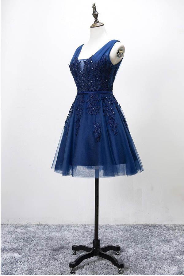 Vestido corto de tul con cordones y sin mangas para fiesta de bienvenida con apliques de encaje