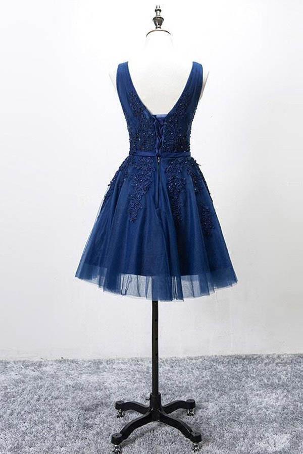 Vestido corto de tul con cordones y sin mangas para fiesta de bienvenida con apliques de encaje