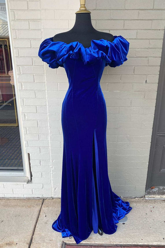Vestido de fiesta largo de sirena con volantes y hombros descubiertos