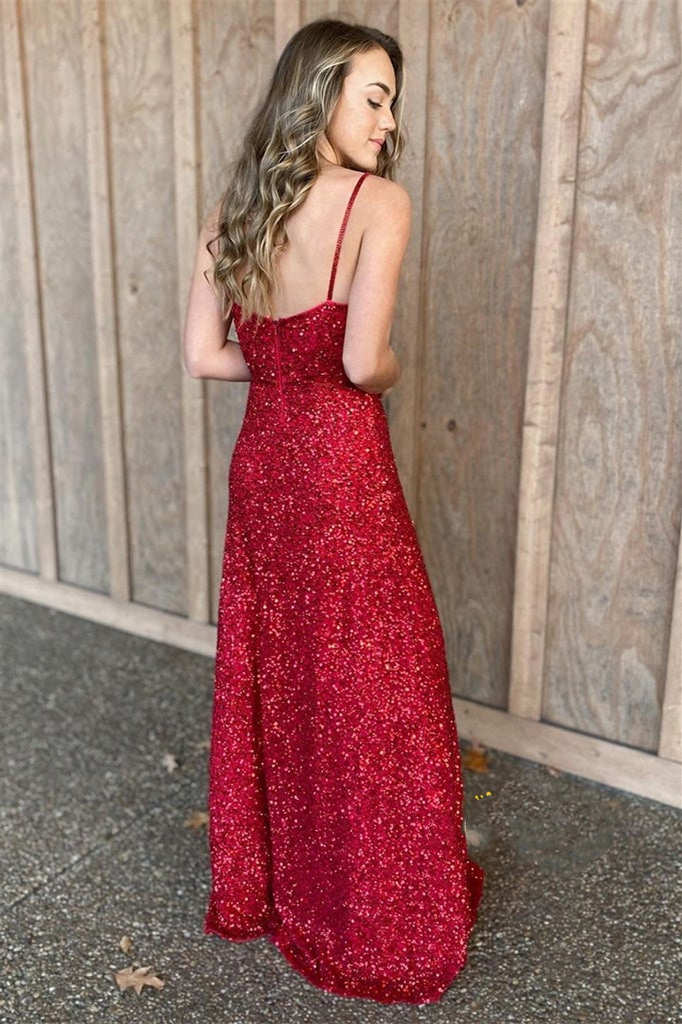 Vestido de fiesta largo con tirantes finos y lentejuelas rojas